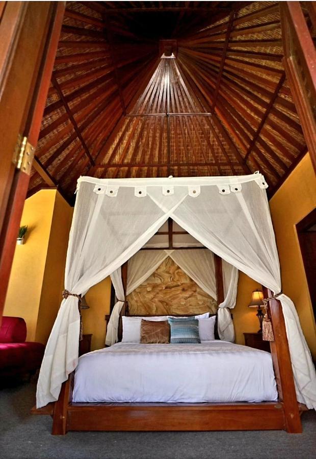 Balinese Villa In Berastagi Exterior foto